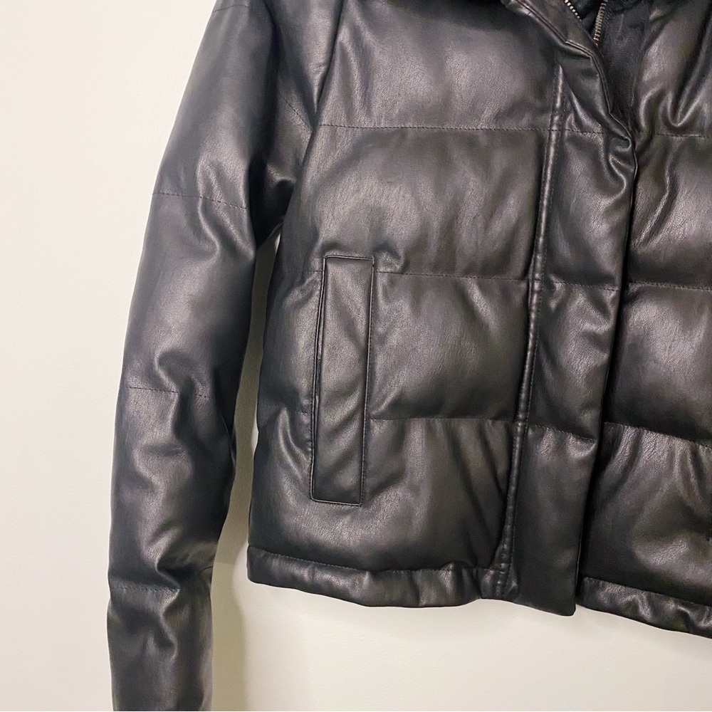 SOLD - Picture 3 of 5